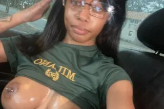 Hello love, I’m a new girl in ... - Image 1