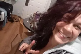 I dont like whips and chains and you can't tie me down but you can whip your loving on me🥰👍🫶 - Image 3