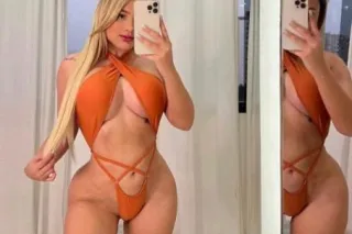 here hot and horny sweet Chantal - Image 7